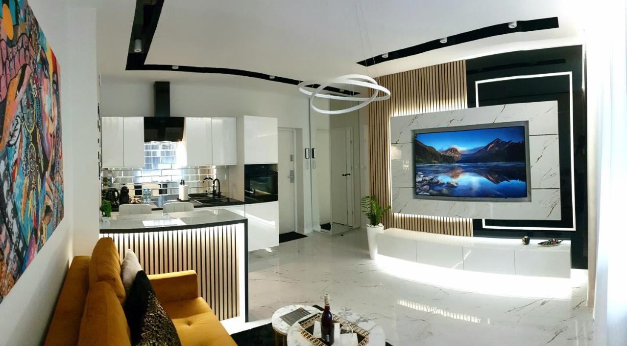 Vip Room 2+2 Konin  Exteriér fotografie